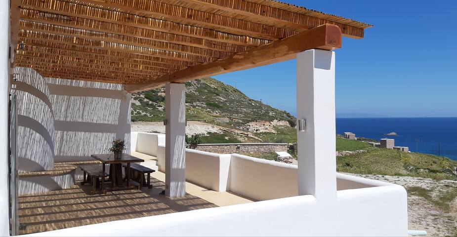 Aegean Blue Houses 4 Milos ‘Unique Sea View’ gallery image 2