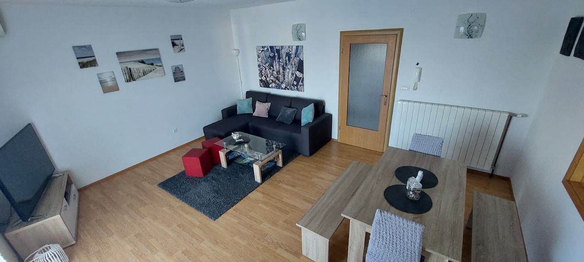 غرفة المعيشة