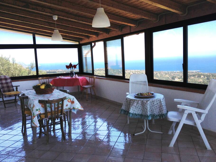 ampia veranda panoramicissima