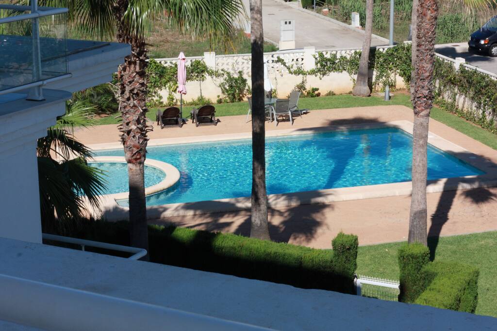 VISTA PISCINA TERRAZA