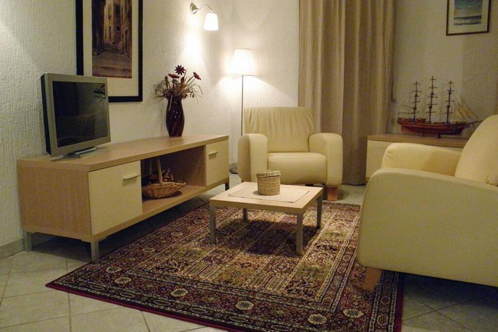 Living room, Surface: 12 m²