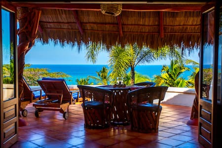 Beachfront Studio Casitas #3