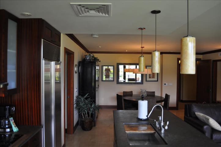 Ko Olina Beach Villa B-208 gallery image 4