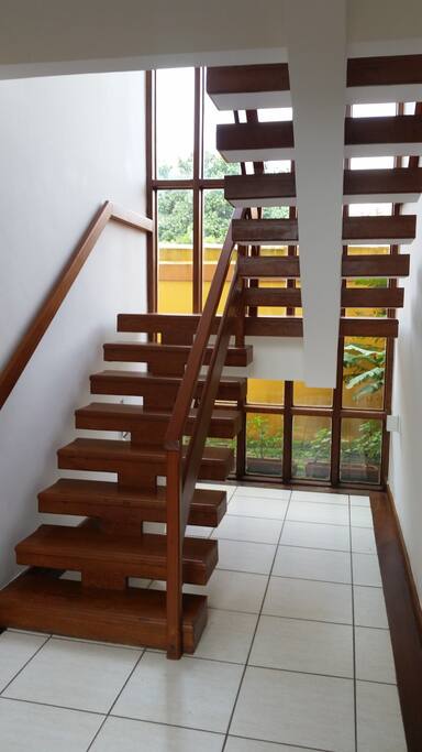 Acesso ao Segundo Piso