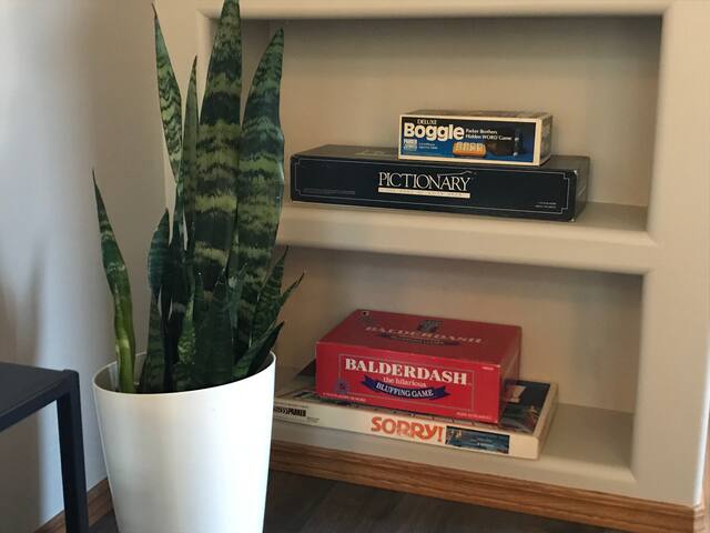 South Osborne Station West – Family-Friendly Haven gallery image 4