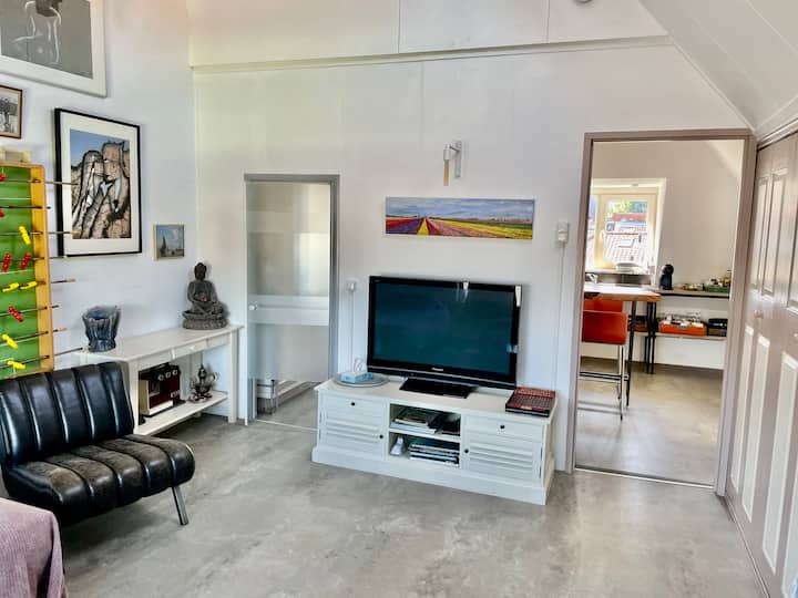Cozy Apartment Nearby Center, Station And Beach. - Heerhugowaard