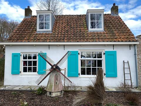 Cosy monumental cottage in historical Veere