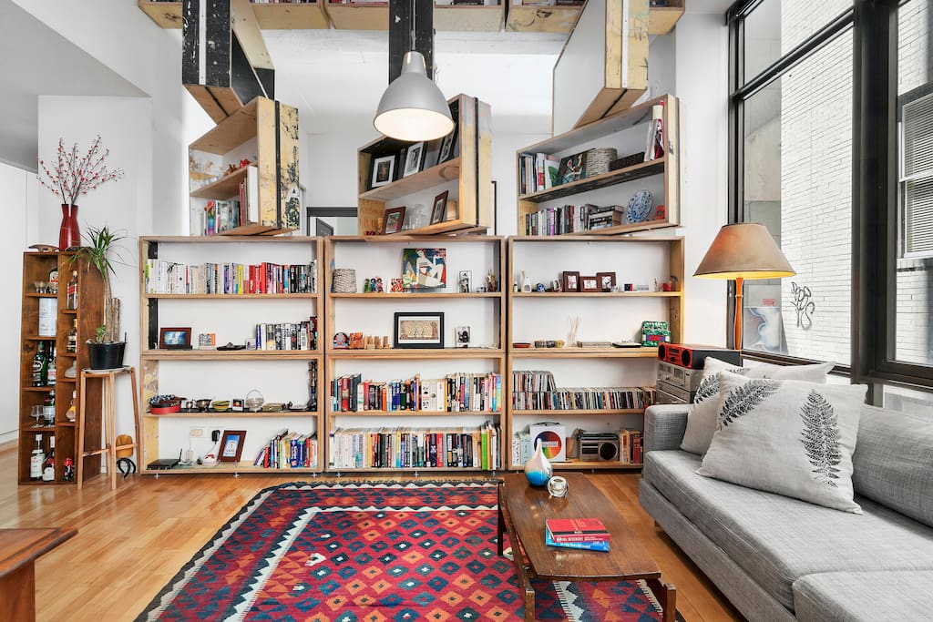 Chic Designer Warehouse Apartment on Flinders Lane Apartments for