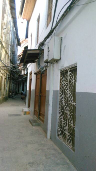 Outside view of the house near jaws corner around the corner..