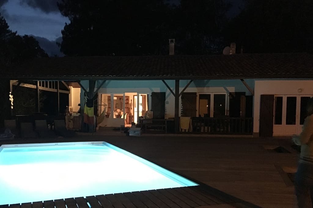 Piscine nuit