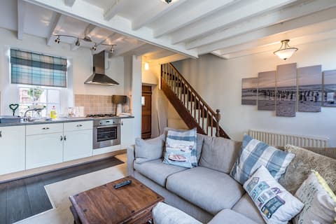 2 bedroom cottage in Abererch, close to Abersoch