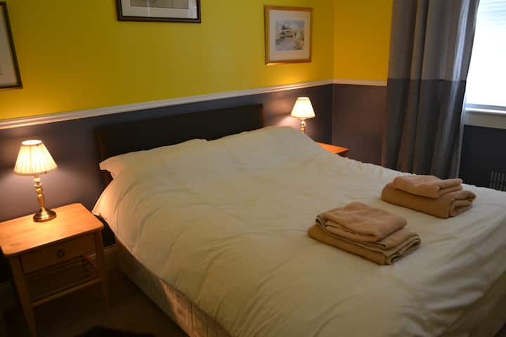 Двойна спалня.   