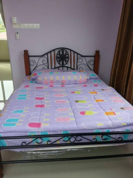 Master Room B