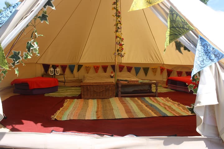 The Valley Furnished Bell tent - Tents for Rent in Llanteg, Pembrokeshire,  United Kingdom - Airbnb