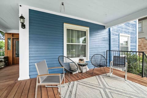 Stunning Historic Home WALK to Plaza & Westport!