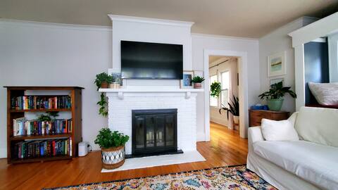 Charming 3 Bed 2 bath • 1 Mile walk to SU