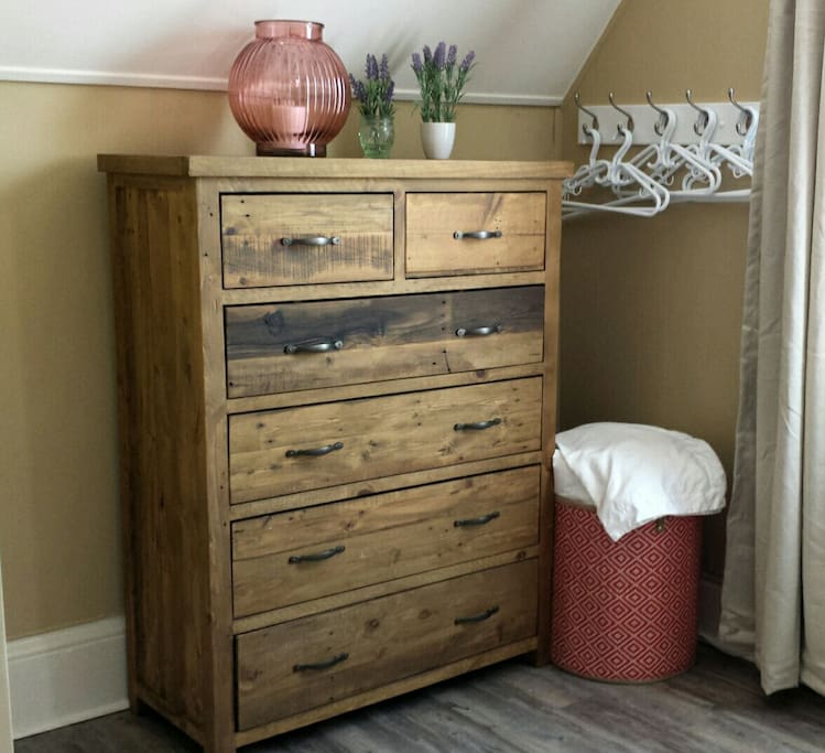 Chest of Drawers