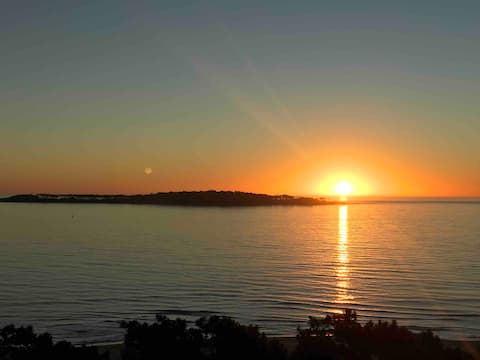 Propiedad de Airbnb exitosa: Spectacular ocean view! Isla de Gorriti Building en Punta Del Este