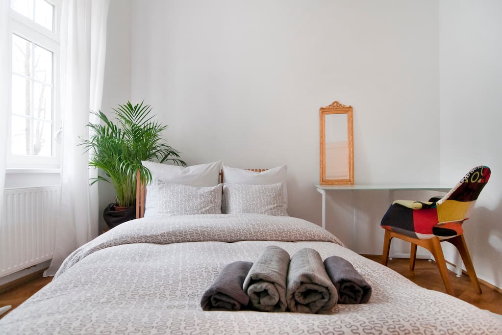 Room 1