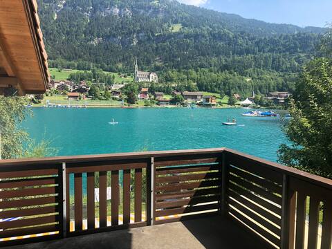 House Lakeside