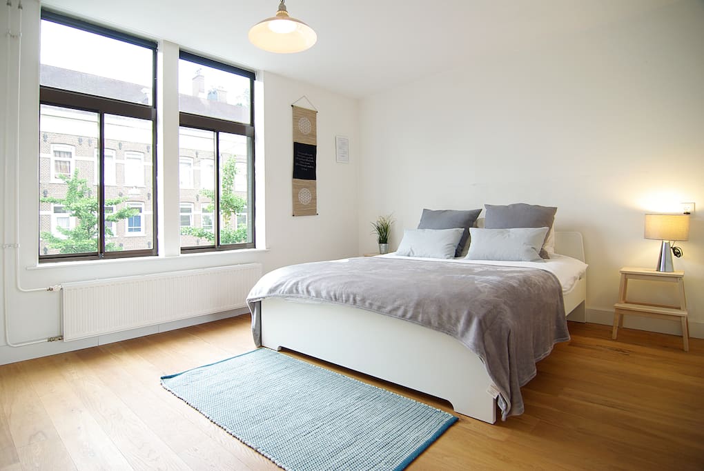 Bright & Spacious bedroom