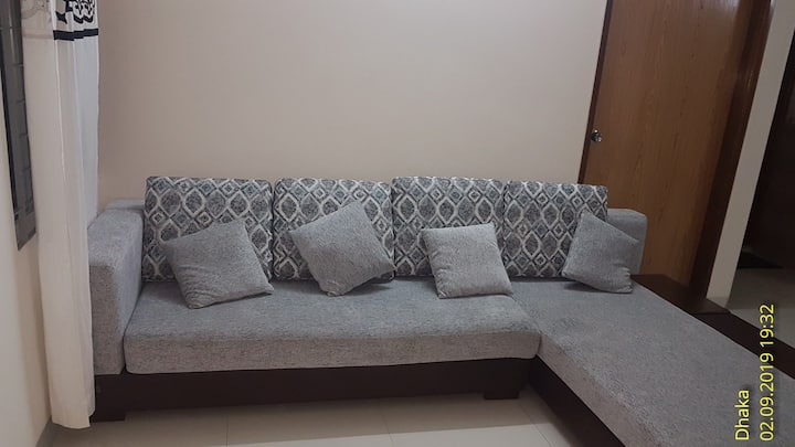 Cosy Sunny Specious Apartment In Dhaka - Dhaka
