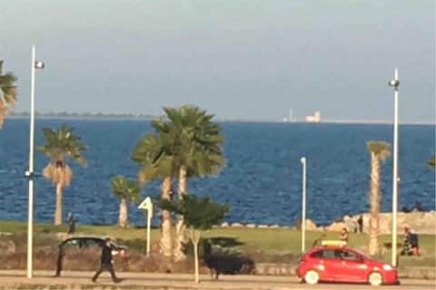 Vacation apartment center sea view