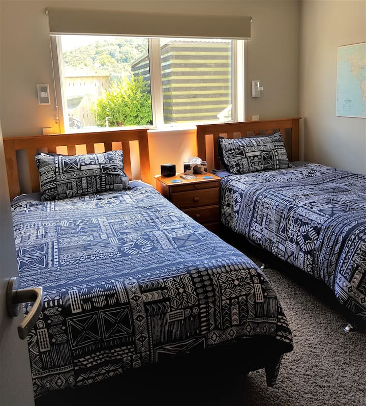 2nd bedroom - 2 king single beds