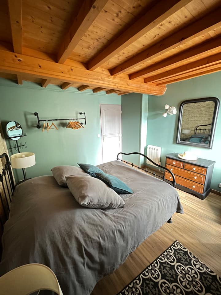 غرفة النوم 1