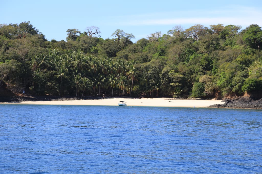 TOUR A ISLA BOLAÑOS. SNORKELING