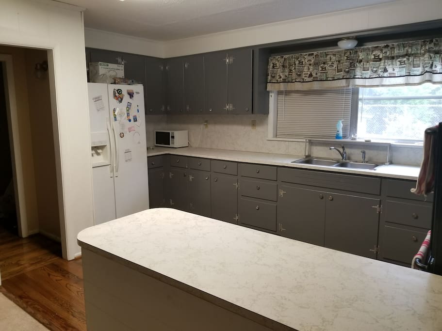 Kitchen: Fridge, small microwave and lots of counter space included.