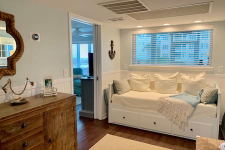 Oceanfront! Wild Dunes. Port O’ Call