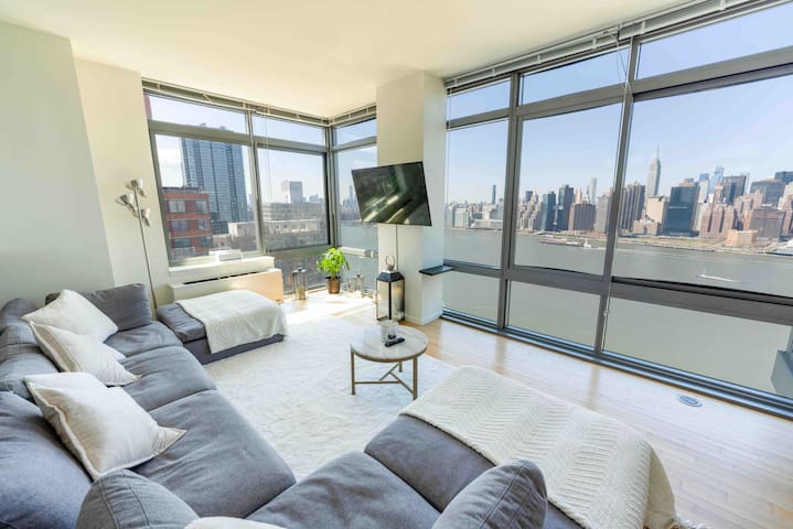 New Williamsburg penthouse