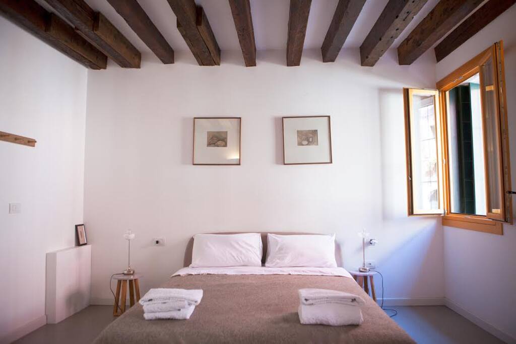 double bedroom king size