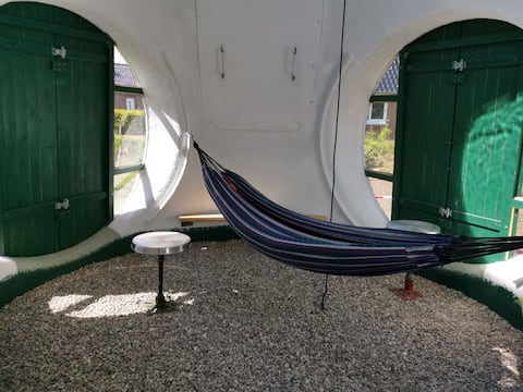 Successful Airbnb property: Stay in a UFO in Dithmarschen
