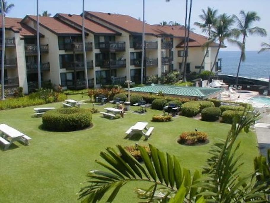 Picnic area by swimming pool