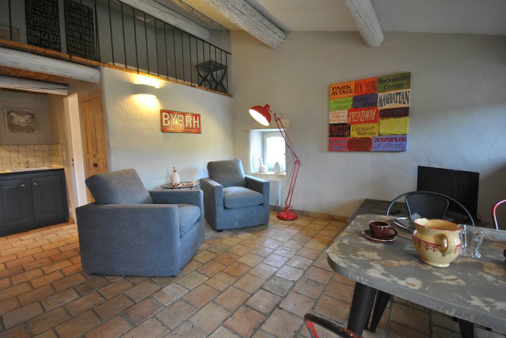 coin salon