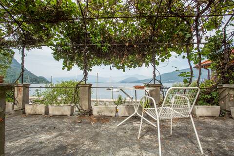 Residenza Maggiore, Garden & Lake View!