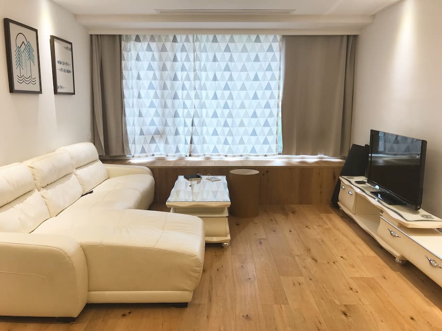 【客厅Living Room】葛优瘫在大沙发上看电视