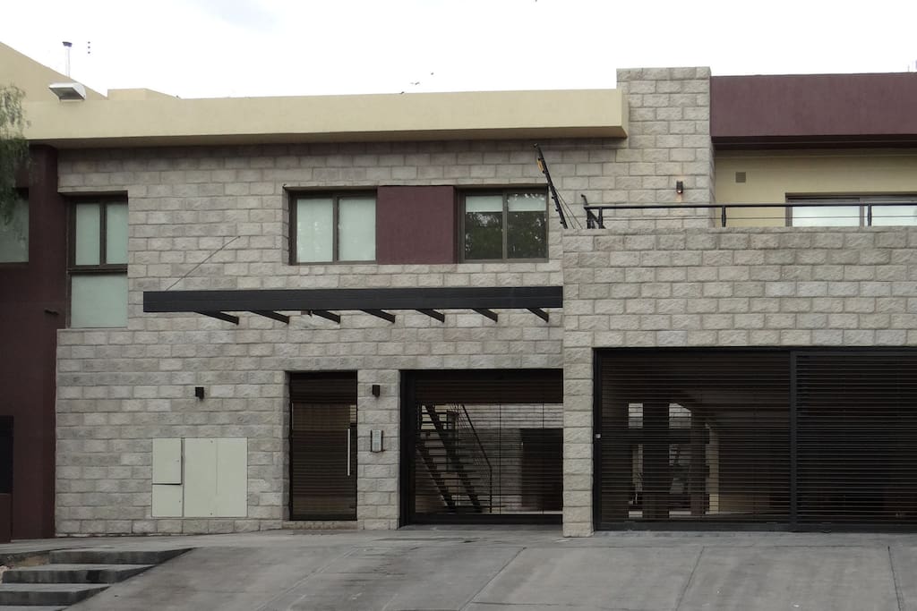 FRENTE EDIFICIO