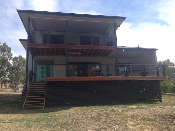 Strathbogie Ranges Vacation Rentals & Homes Strathbogie, Australia