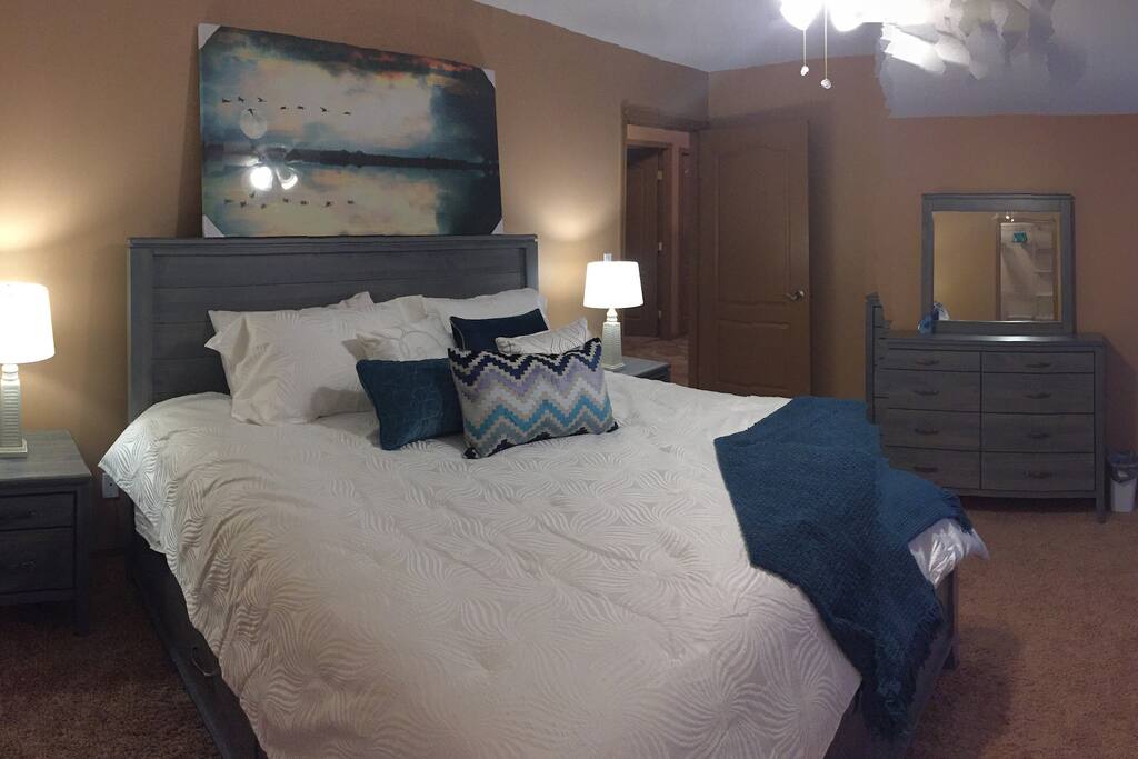 Master Suite, King