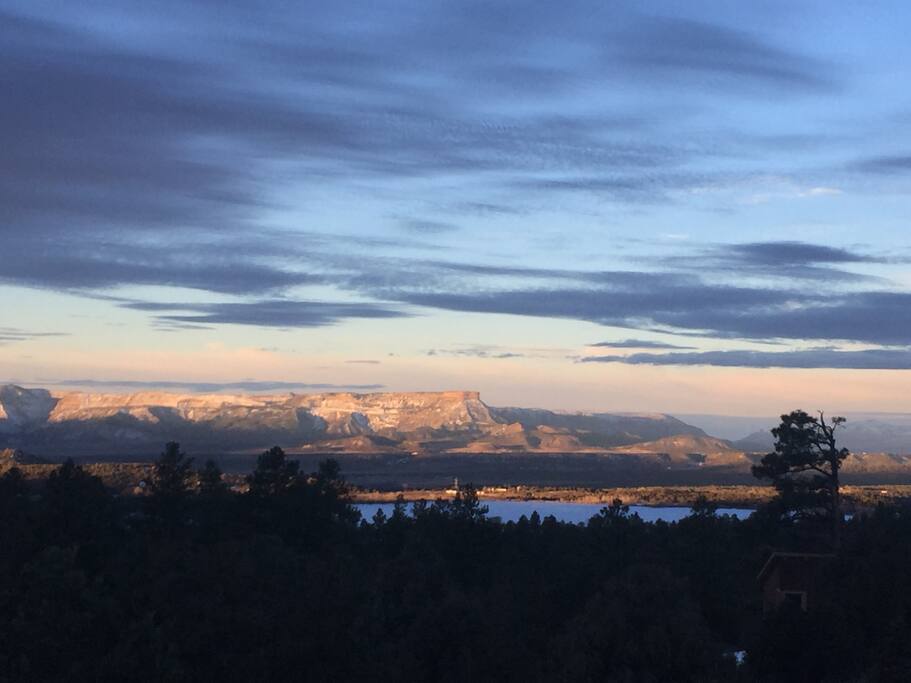 Poets View looks to Mesa Verde & the Sacred Mountain, 'Sleeping Ute'