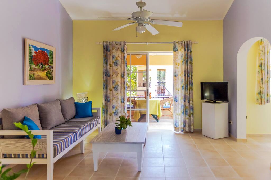 Fully furnished salon