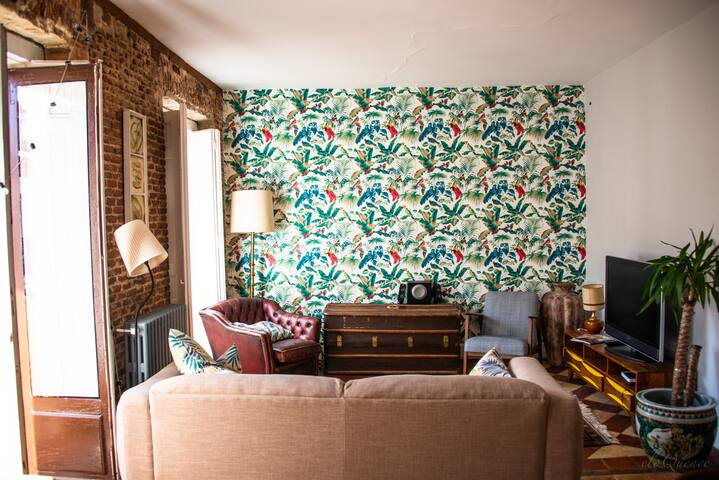 Bohemian vintage 150mq Justicia apartment gallery image 2