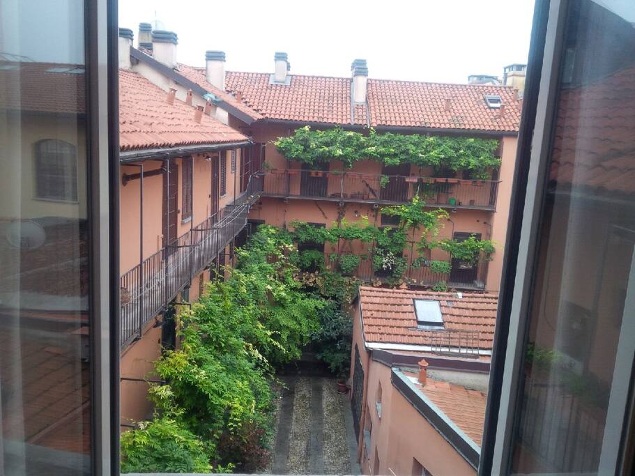 2nd courtyard
