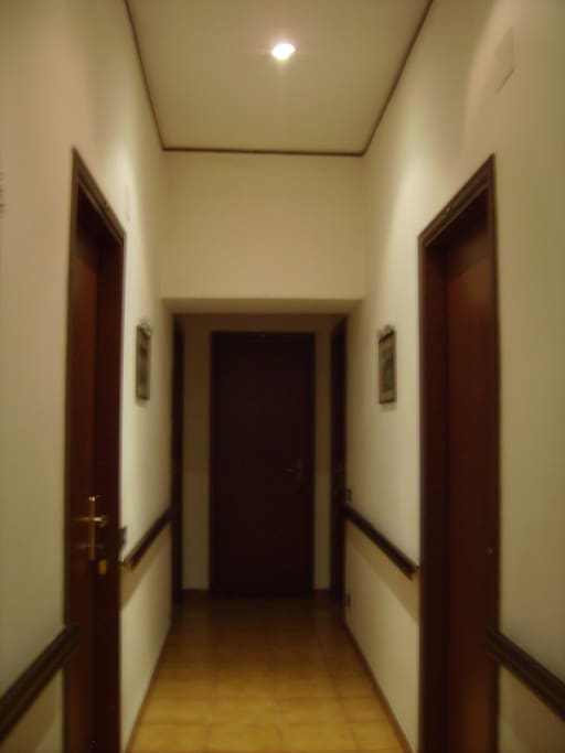 ingresso nelle camere