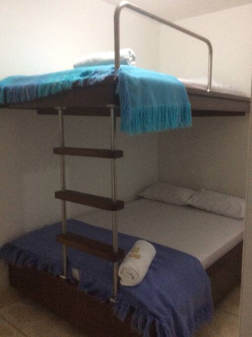 Cama para 3 personas
