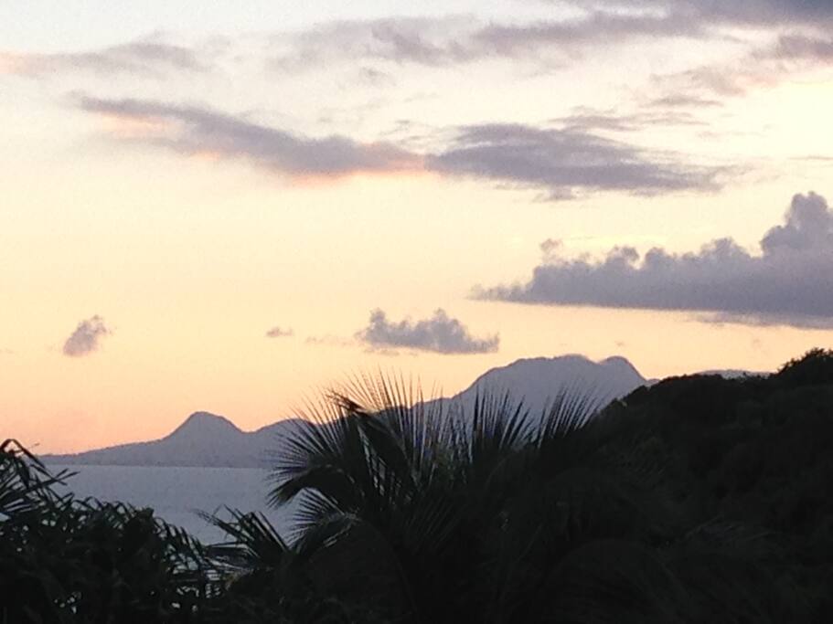c'est juste beau... regarder çà le soir
