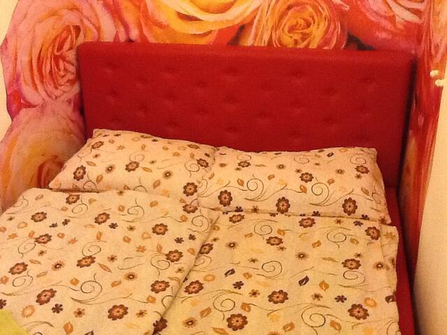 Smíchov Wifi 4kk gallery image 3